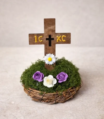 Διακοσμητικός Ξύλινος Σταυρός με Λουλούδια